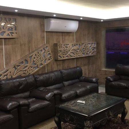 דמאם Ruoof Furnished Units Apartment מראה חיצוני תמונה